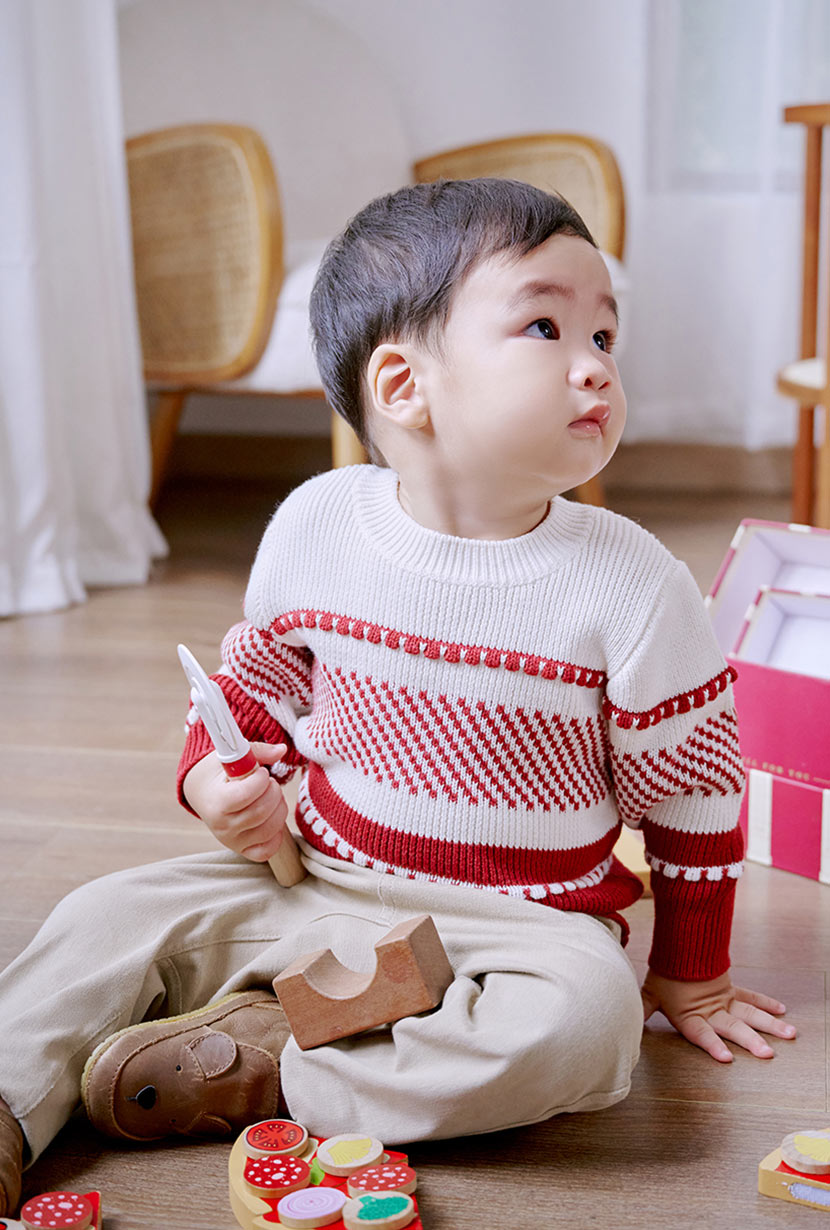 Avery Kids Sweater - Maroon