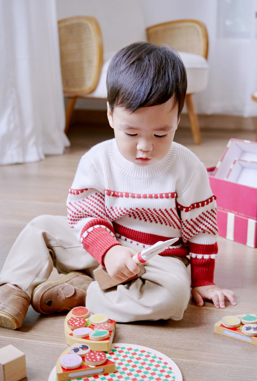 Avery Kids Sweater - Maroon
